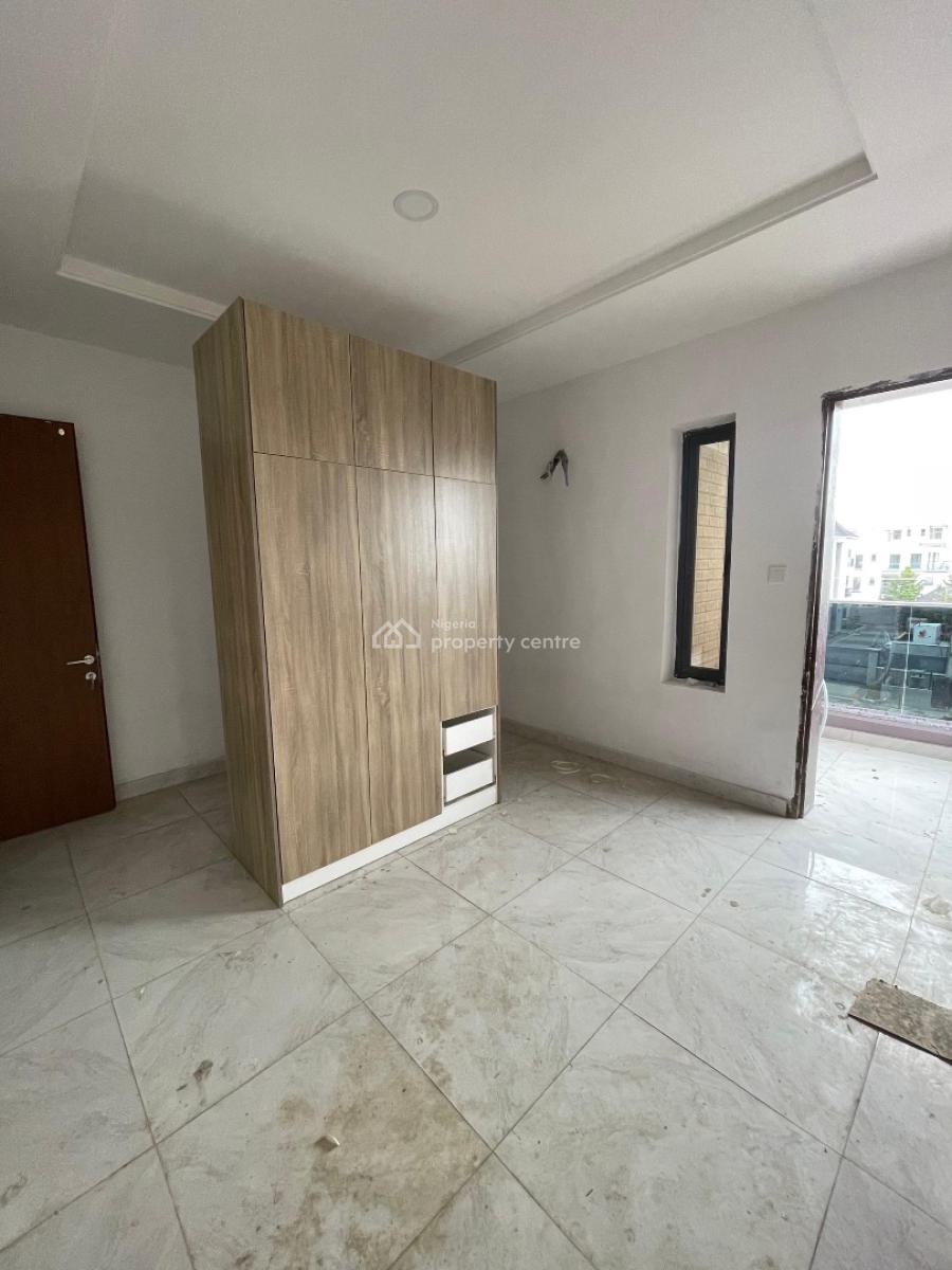 8 Units of Brand New, Spacious & Fully Serviced 3-bedroom Apartments, Lekki Phase 1 (right Hand Side), Lekki, Lagos, Flat / Apartment for Rent