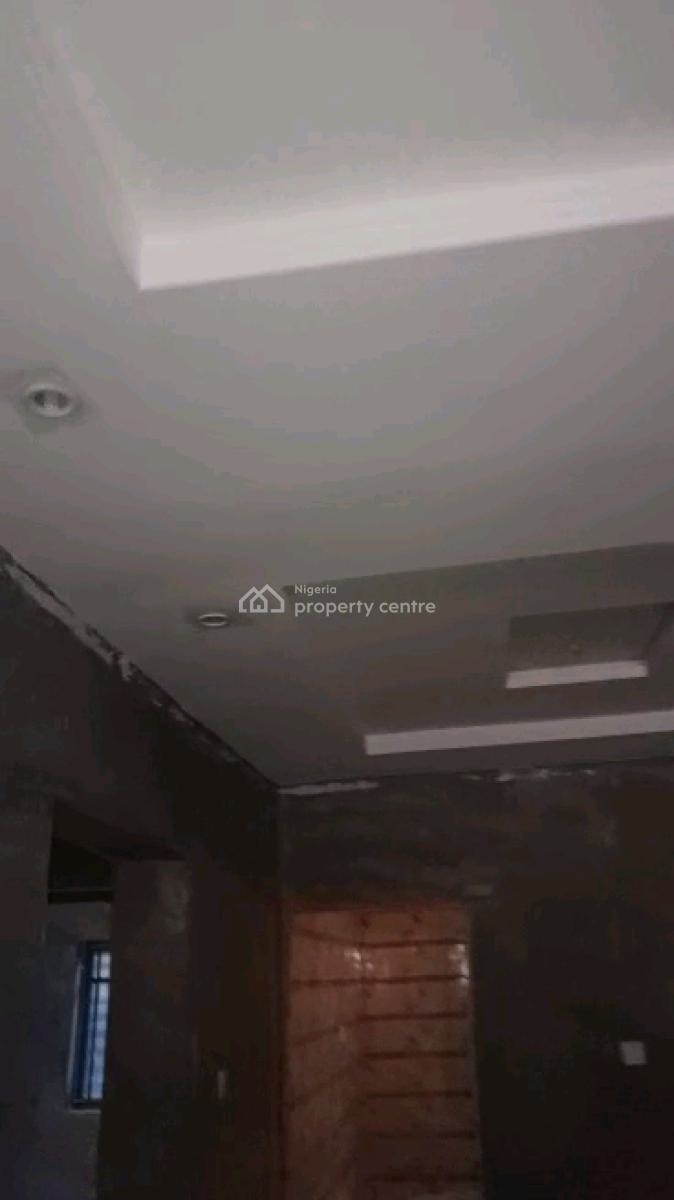 Standard and Spacious 2 Bedroom Flat, Atunrase Estate, Gbagada, Lagos, Flat / Apartment for Rent