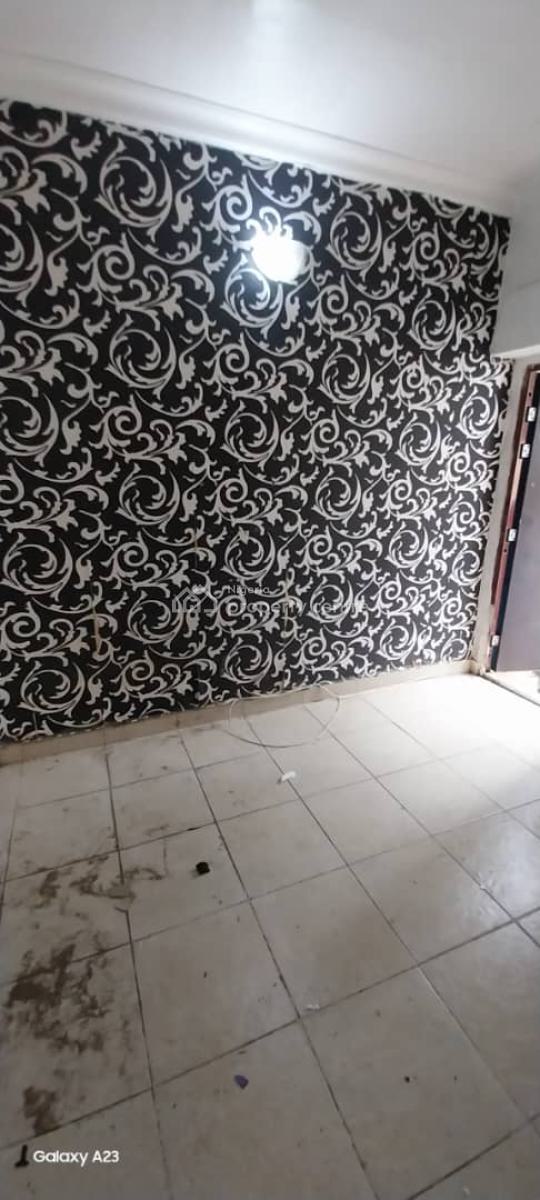 Well Maintained 4 Bedroom Duplex, Bourdillon Court Chevron Drive, Lekki, Lagos, Terraced Duplex for Sale