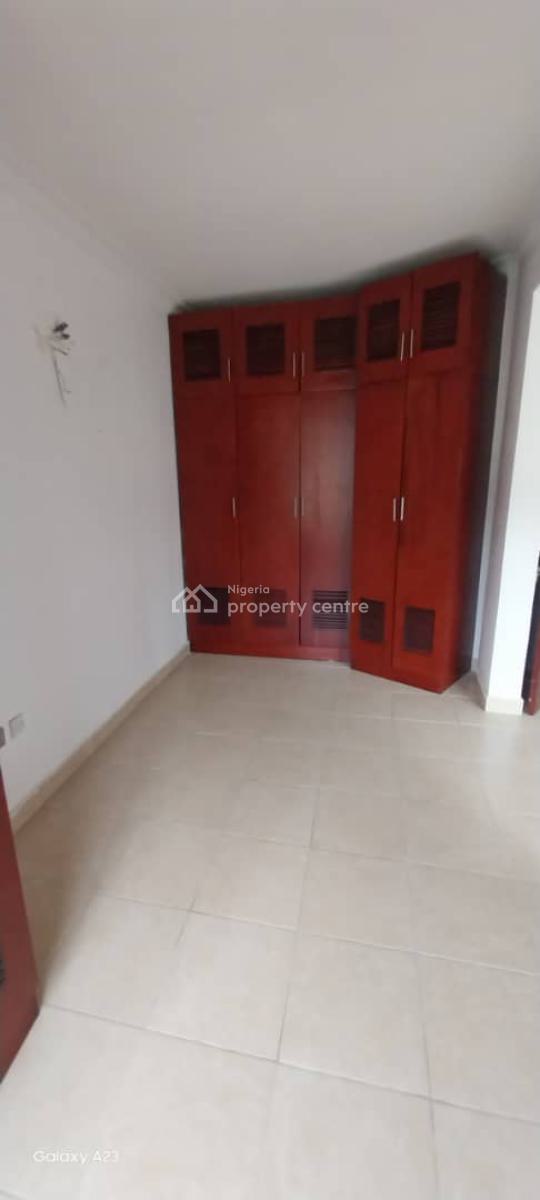 Well Maintained 4 Bedroom Duplex, Bourdillon Court Chevron Drive, Lekki, Lagos, Terraced Duplex for Sale