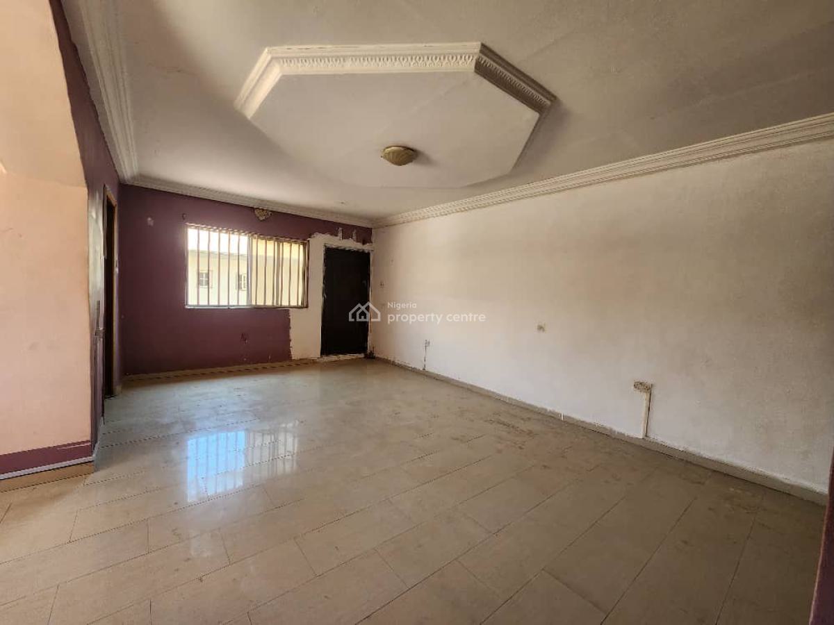 Massive Mini Flat, Off Admiralty Way, Lekki Phase 1, Lekki, Lagos, Mini Flat (room and Parlour) for Rent