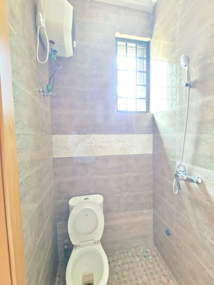 Beautiful and Spacious 2 Bedroom Apartment, Royal View Estate, Agungi, Lekki, Lagos, Flat / Apartment for Sale