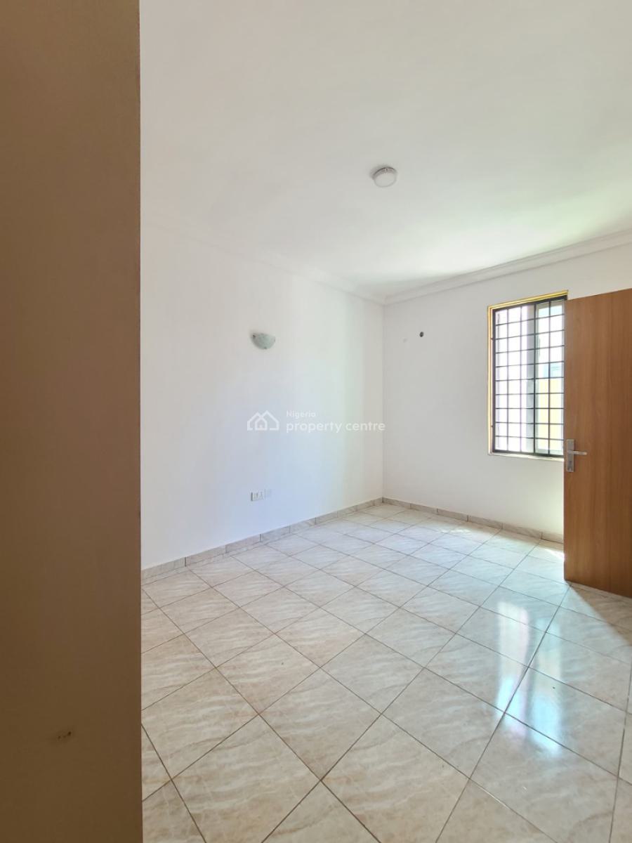 Beautiful and Spacious 2 Bedroom Apartment, Royal View Estate, Agungi, Lekki, Lagos, Flat / Apartment for Sale