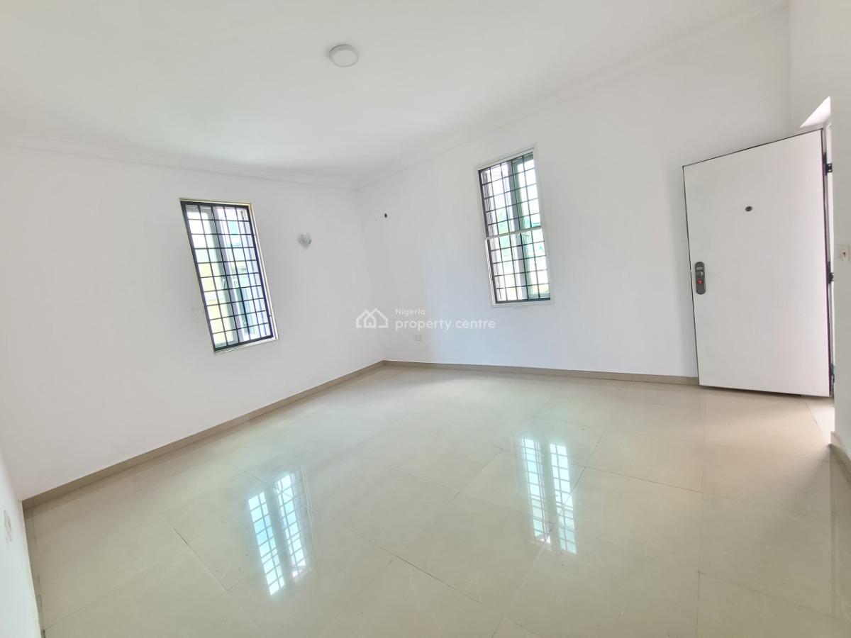 Beautiful and Spacious 2 Bedroom Apartment, Royal View Estate, Agungi, Lekki, Lagos, Flat / Apartment for Sale