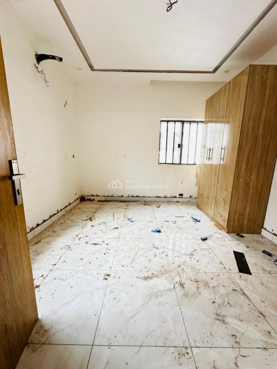 Exquisitely Built 4-bedroom Semi-detached Duplex, Gra Phase 2, Magodo, Lagos, Semi-detached Duplex for Sale