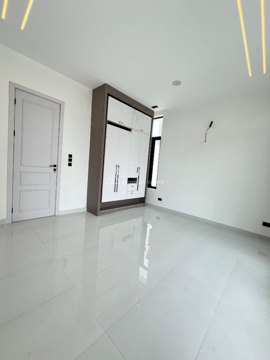 5 Bedroom Fully Detached Duplex with Swimming Pool, Osapa, Lekki, Lagos, Detached Duplex for Sale