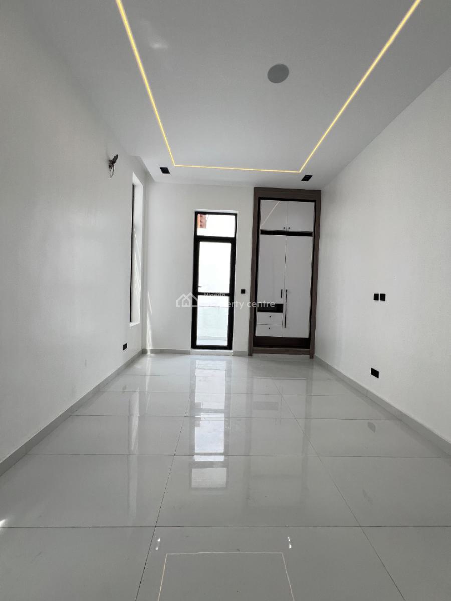 5 Bedroom Fully Detached Duplex with Swimming Pool, Osapa, Lekki, Lagos, Detached Duplex for Sale