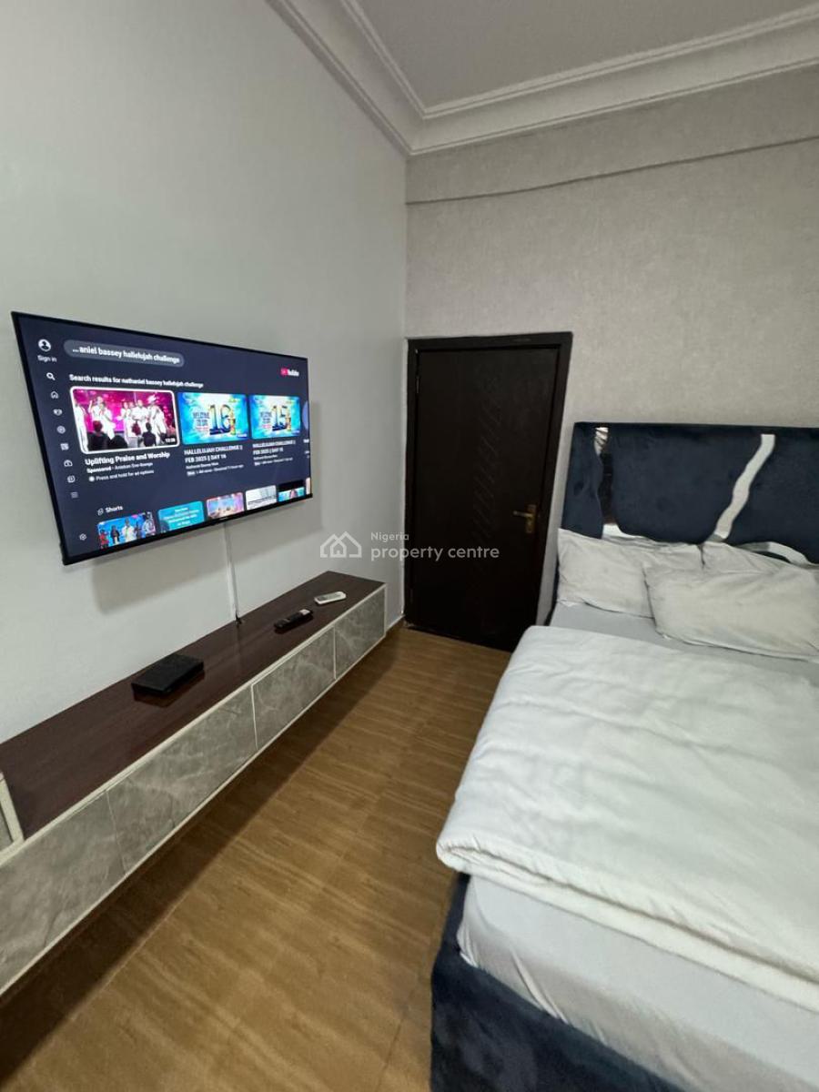 Luxury 3 Bedrooms Terrace Duplex, Chevron Drive, Lekki, Lagos, Terraced Duplex Short Let