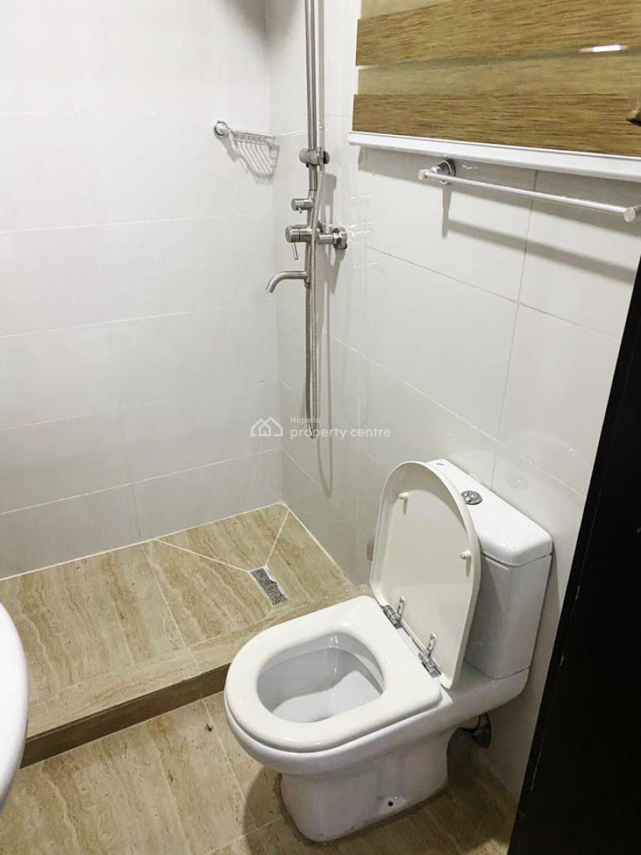 Furnished 2 Beds Flat, Elevator, Swimming Pool, 24 Hrs Power, & Gym., Oniru, Victoria Island (vi), Lagos, Flat / Apartment for Sale