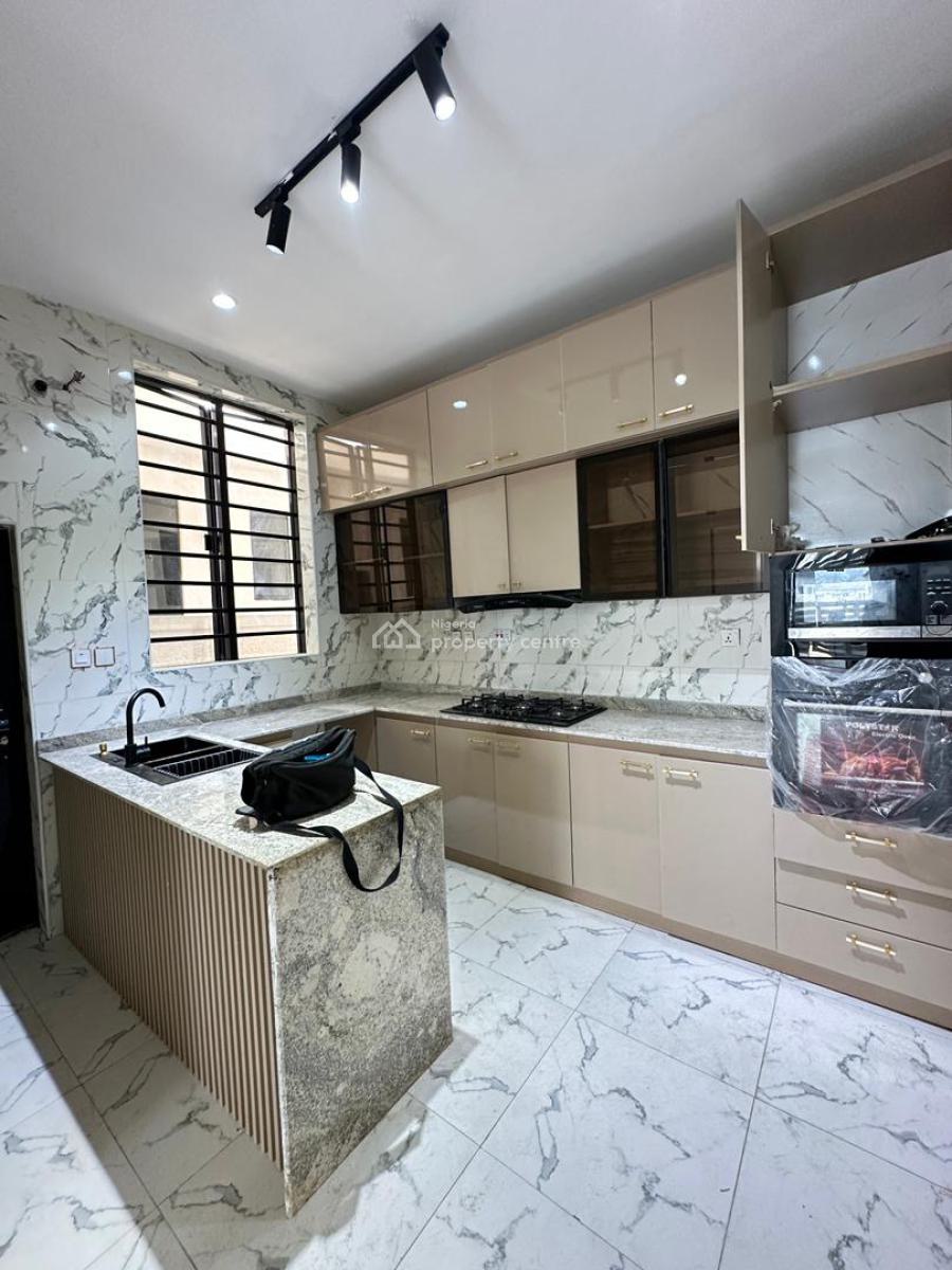 Outstanding Spacious 4 Bedroom Semi-detached Duplex with Bq, Ikota, Lekki, Lagos, Semi-detached Duplex for Sale