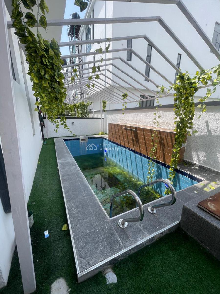 Beautifully Built 5 Bedroom Fully Detached Duplex with a Bq & Pool, Chevron, Lekki, Lagos, Detached Duplex for Sale