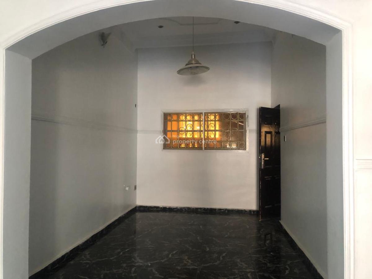 Luxury 3 Bedroom Bungalow with 2 Room Bq All En-suite, I Pent 2 Estate, Lokogoma District, Abuja, Flat / Apartment for Rent