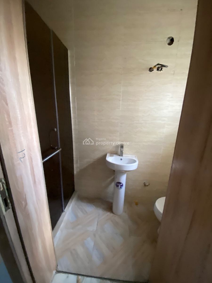 Luxury 2 Bedroom Apartments, Peninsula Scheme 2, Ajah, Lagos, Flat / Apartment for Sale