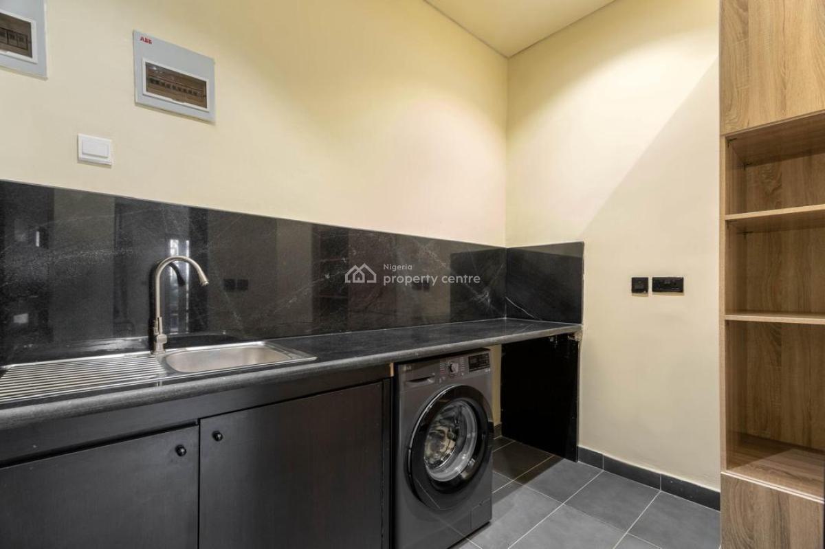 Spacious 1 Bedroom Penthouse with 2 Living Rooms and a Massive Balcony, Victoria Island (vi), Lagos, Flat / Apartment Short Let