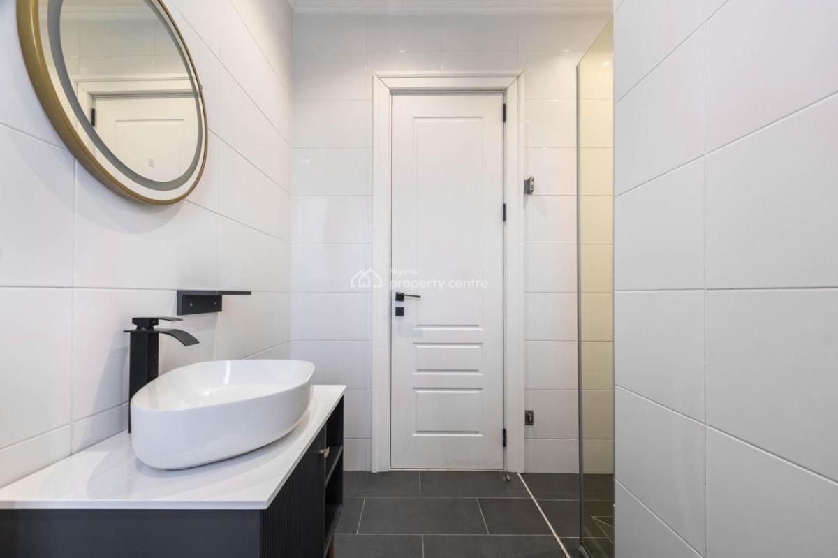 Spacious 1 Bedroom Penthouse with 2 Living Rooms and a Massive Balcony, Victoria Island (vi), Lagos, Flat / Apartment Short Let