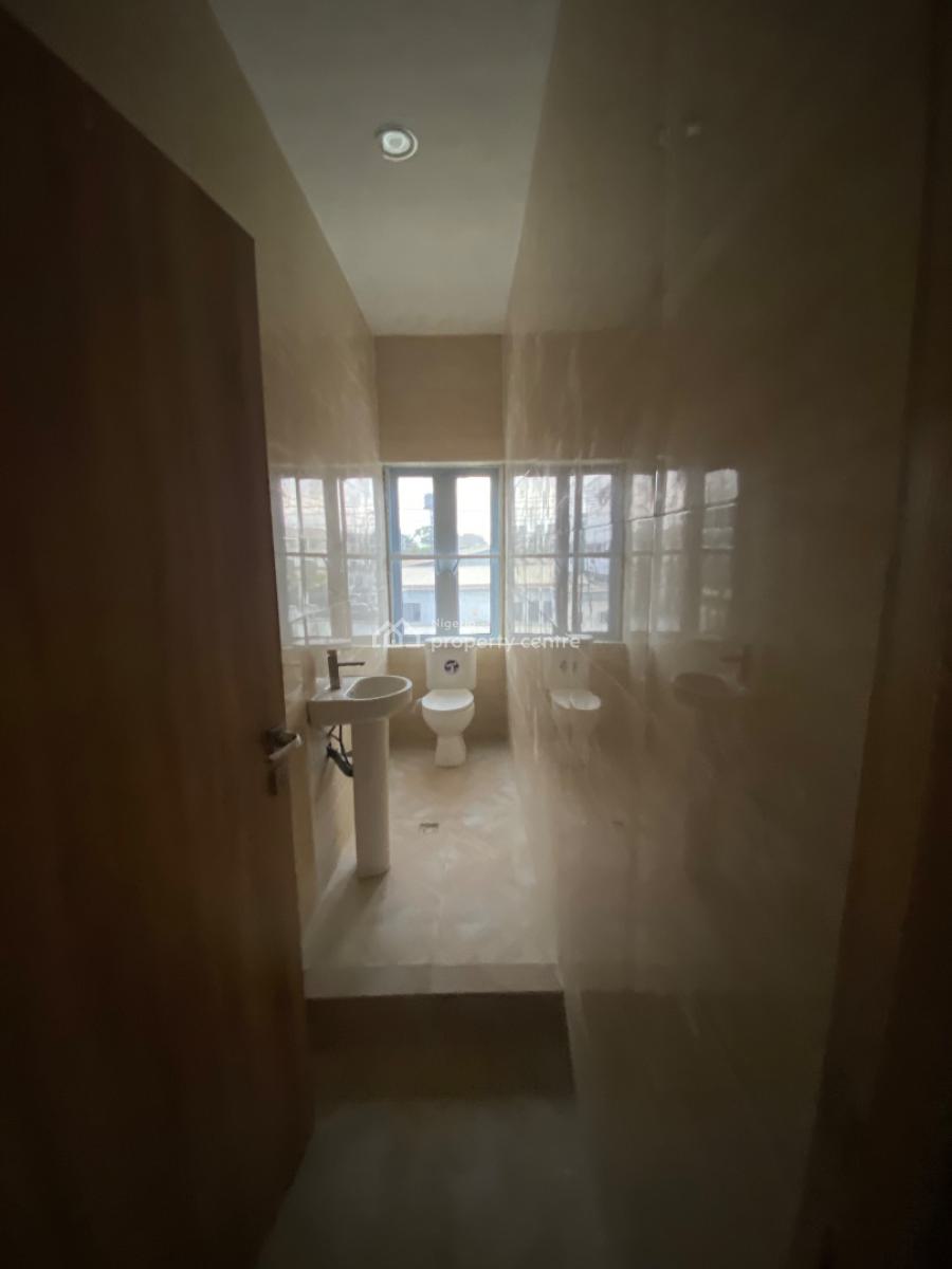 Luxury 3 Bedroom Apartment, Peninsula Scheme 2, Ajah, Lagos, Flat / Apartment for Sale