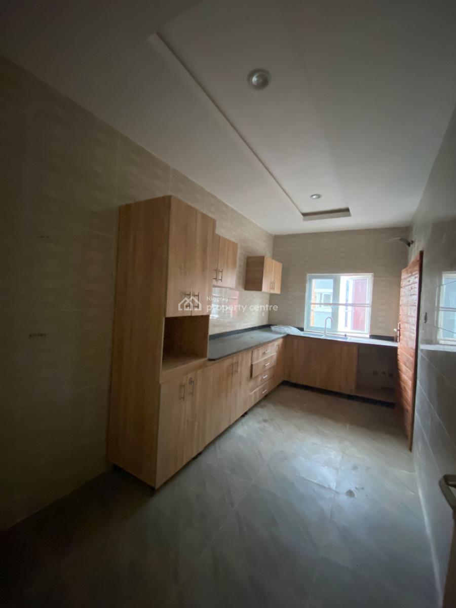 Luxury 3 Bedroom Apartment, Peninsula Scheme 2, Ajah, Lagos, Flat / Apartment for Sale