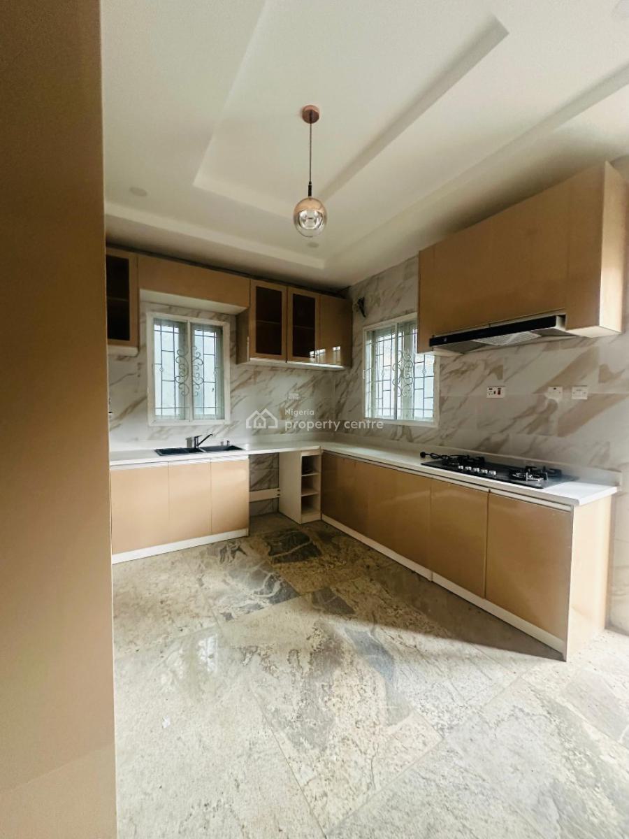Spaciously Built 5 Bedroom Fully Detached Duplex with a Bq, Gra Phase 2, Magodo, Lagos, Detached Duplex for Sale