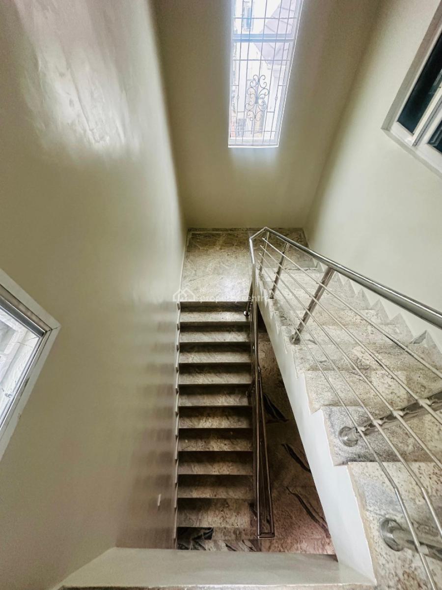 Spaciously Built 5 Bedroom Fully Detached Duplex with a Bq, Gra Phase 2, Magodo, Lagos, Detached Duplex for Sale