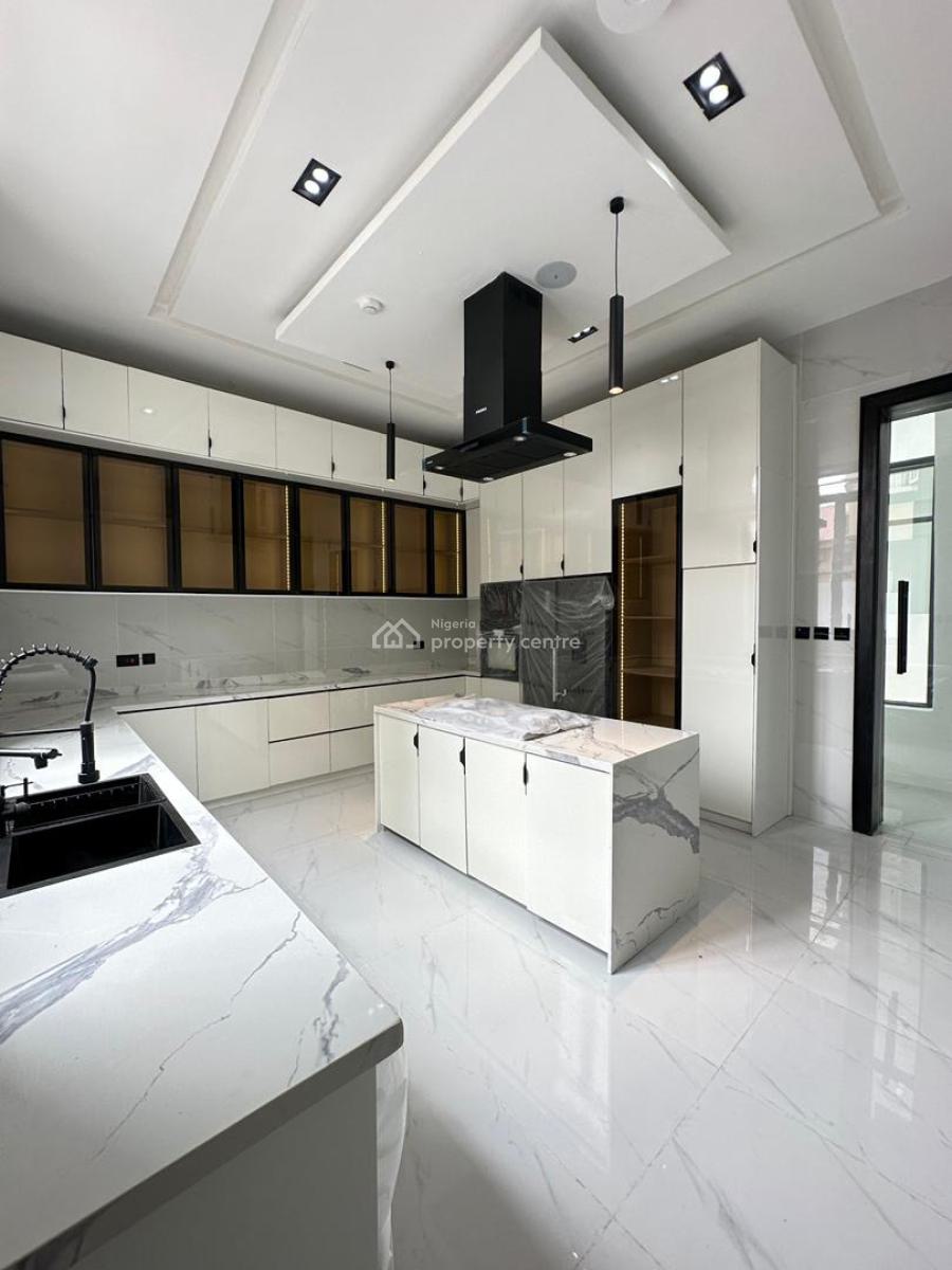 Exquisite Spacious 5 Bedroom Fully Detached Duplex with Bq, and Swimming Pool, Chevron, Lekki, Lagos, Detached Duplex for Sale