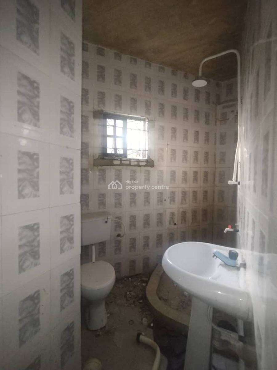 Well Maintained 3 Bedroom Flat, Paradise Estate, Lakowe, Ibeju Lekki, Lagos, Flat / Apartment for Rent