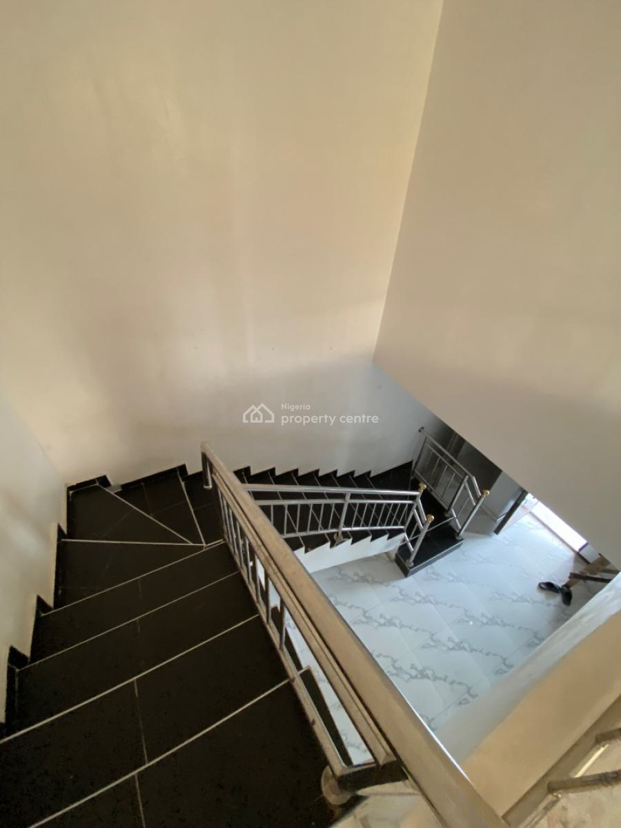 Well Maintained 3 Bedroom Duplex, Meridian Park Estate, Awoyaya, Ibeju Lekki, Lagos, Terraced Duplex for Rent