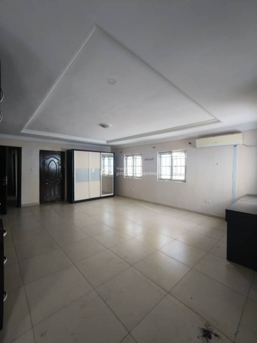 Luxury Well Renovated 3bedroom Fully Detached House, New Road in a Secured Estate, Lekki, Lagos, Detached Duplex for Rent