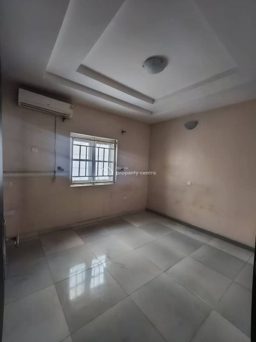 Luxury Well Renovated 3bedroom Fully Detached House, New Road in a Secured Estate, Lekki, Lagos, Detached Duplex for Rent