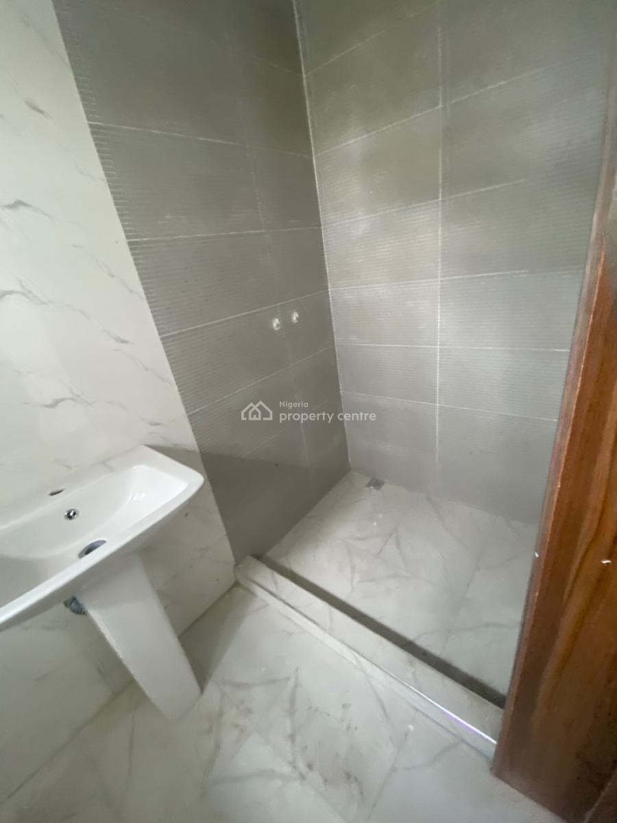 Luxury 3 Bedroom Apartment, Peninsula Scheme 2, Ajah, Lagos, Flat / Apartment for Sale