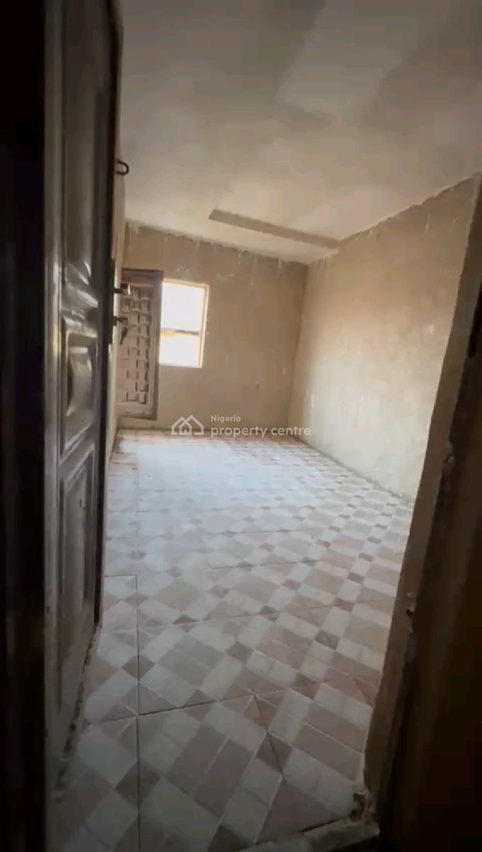 Newly Built Room Self Contain, Ilaje, Bariga, Shomolu, Lagos, Self Contain (single Rooms) for Rent
