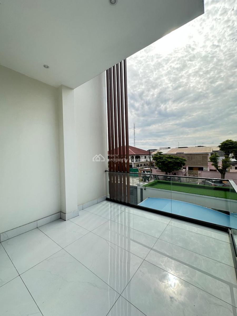 Exquisite Spacious 5 Bedroom Fully Detached Duplex with Bq, Cinema, Lekki Phase 1, Lekki, Lagos, Detached Duplex for Sale