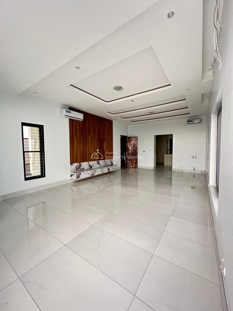 Exquisite Spacious 5 Bedroom Fully Detached Duplex with Bq, Cinema, Lekki Phase 1, Lekki, Lagos, Detached Duplex for Sale