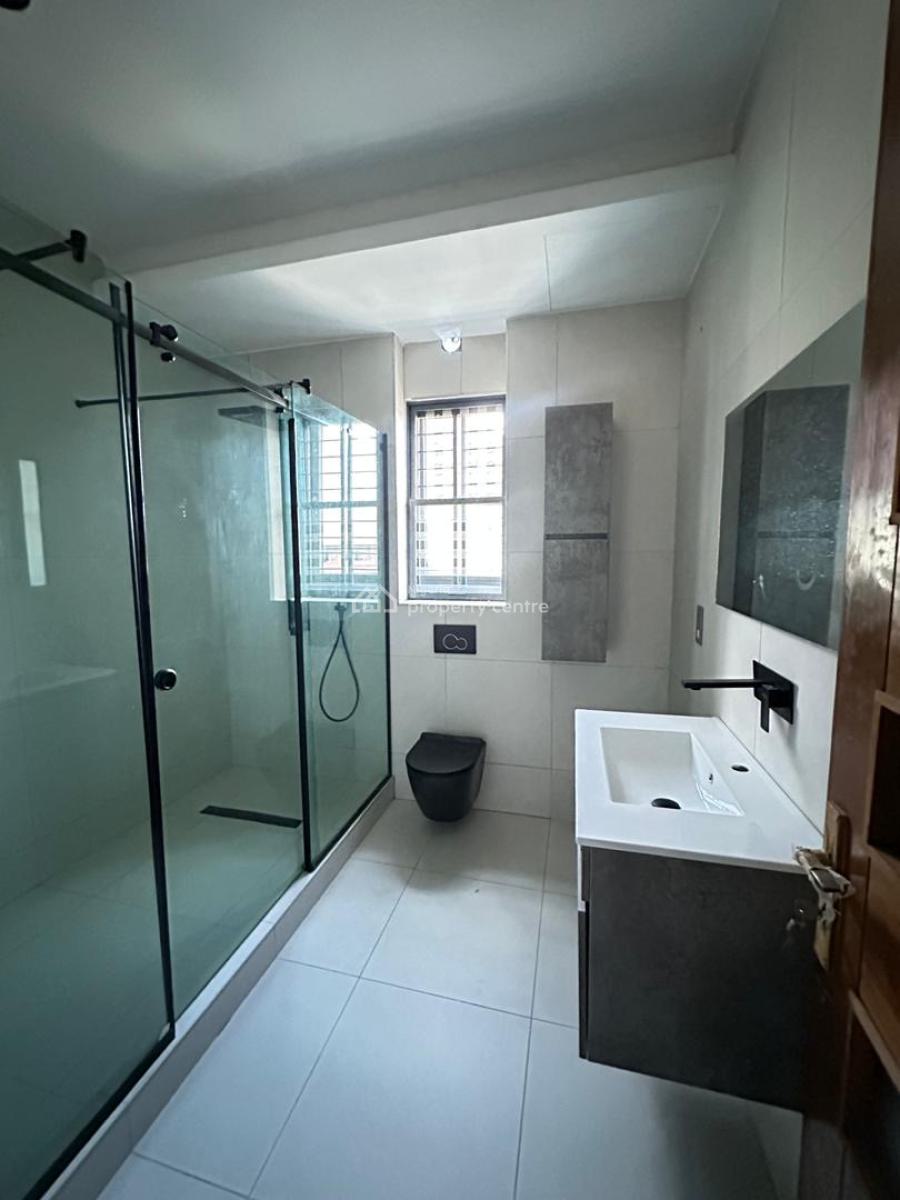 Exquisite Spacious 5 Bedroom Fully Detached Duplex with Bq, Cinema, Lekki Phase 1, Lekki, Lagos, Detached Duplex for Sale