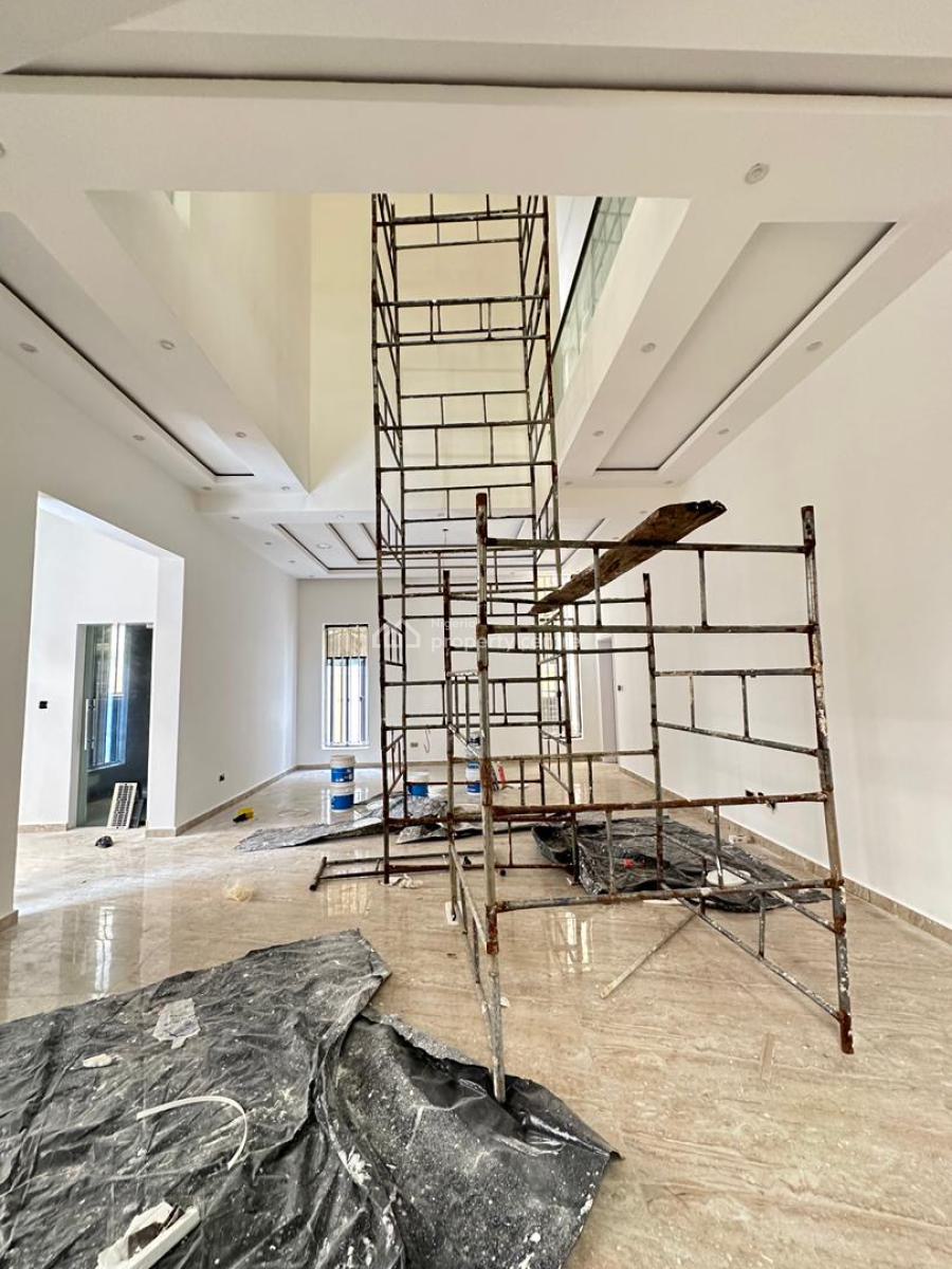 Contemporary Spacious 7 Bedroom Fully Detached Duplex with Bq, Cinema, Lekki Phase 1, Lekki, Lagos, Detached Duplex for Sale