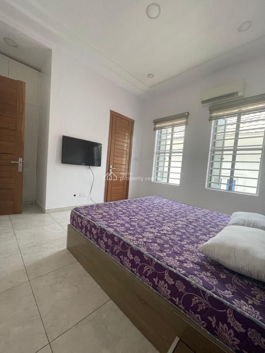 5 Bedroom Fully Detached Duplex with a Bq., Osapa, Lekki, Lagos, Detached Duplex for Sale