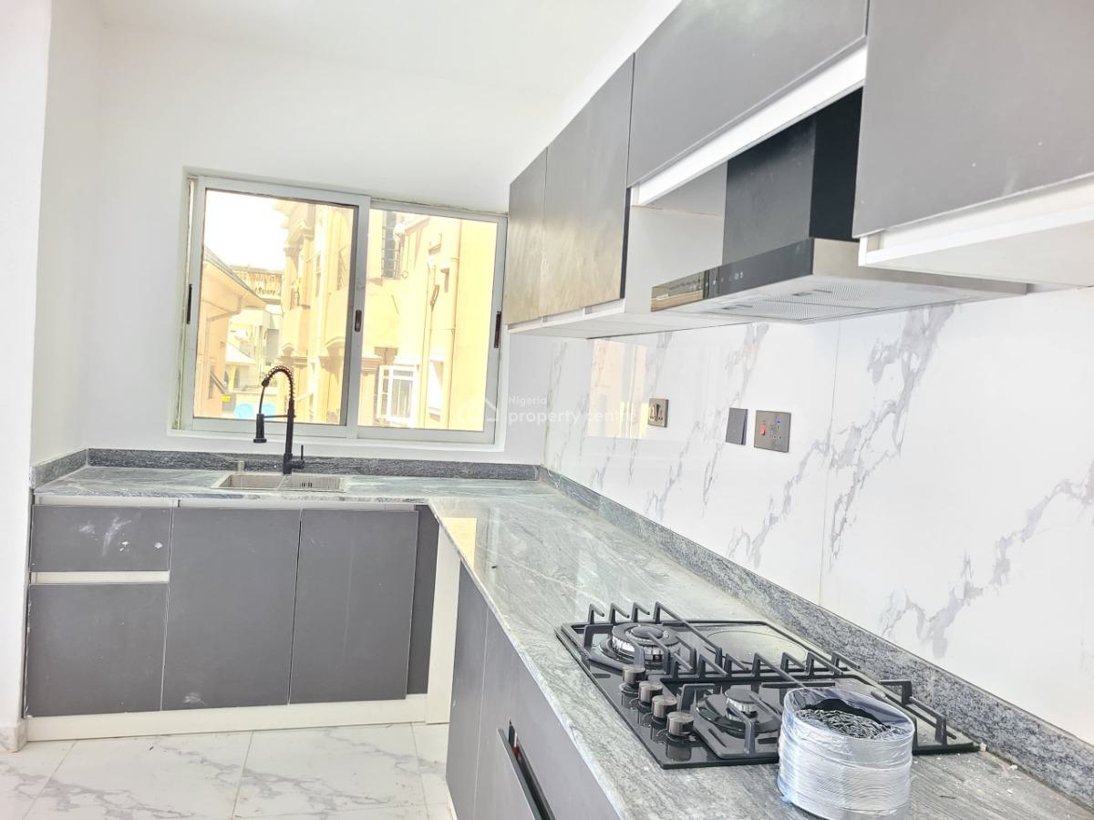 2 Bedroom Flat with Open Plan Kitchen, Elevator and Swimming Pool, Ilasan, Ikate Right, Lekki, Lagos, Flat / Apartment for Sale