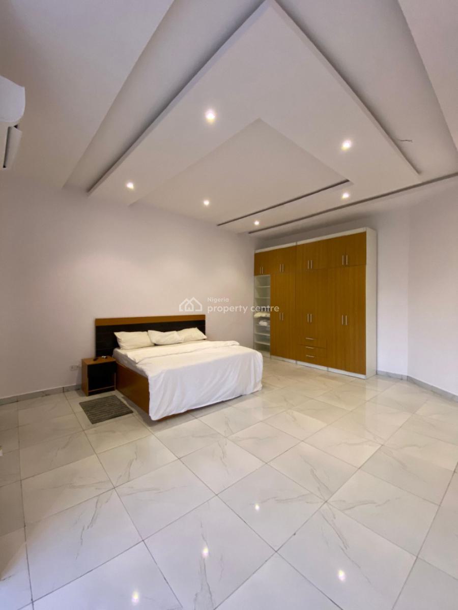 Luxury 4-bedroom Terraced Duplex with Swimming Pool & Gym -- Modern, Ikota, Lekki, Lagos, Terraced Duplex for Sale