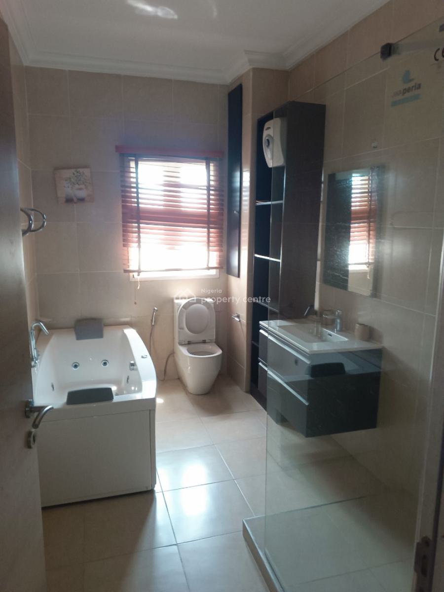 Luxury 3 Bedroom Fully Furnished with a Bq, Dediolu Estate, Victoria Island (vi), Lagos, Flat / Apartment for Rent