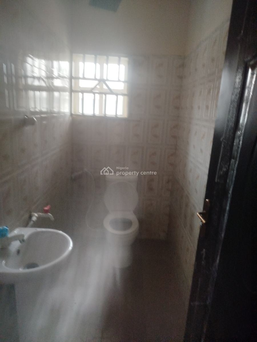 3 Bedroom Flat, Bakare Estate, Isheri Olofin, Alimosho, Lagos, Flat / Apartment for Rent