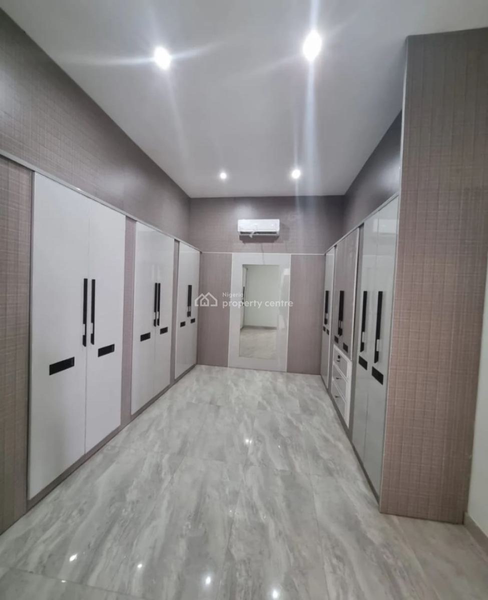 Luxury 5 Bedroom Fully Detached Duplex with 2 Rooms Bq, Banana Island, Ikoyi, Lagos, Flat / Apartment for Sale