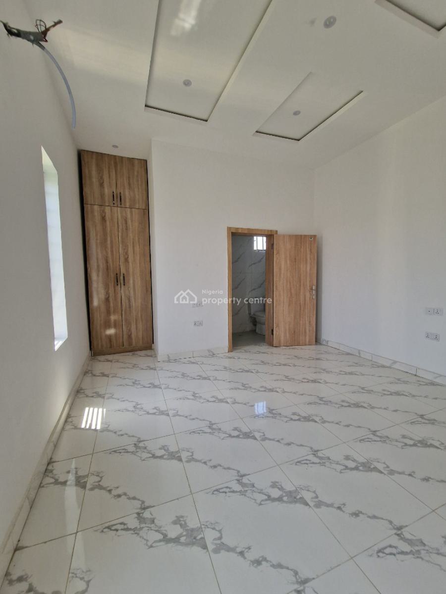 Beautifully Designed Home, General Paint Adesanya, Ajah, Lagos, Detached Duplex for Sale