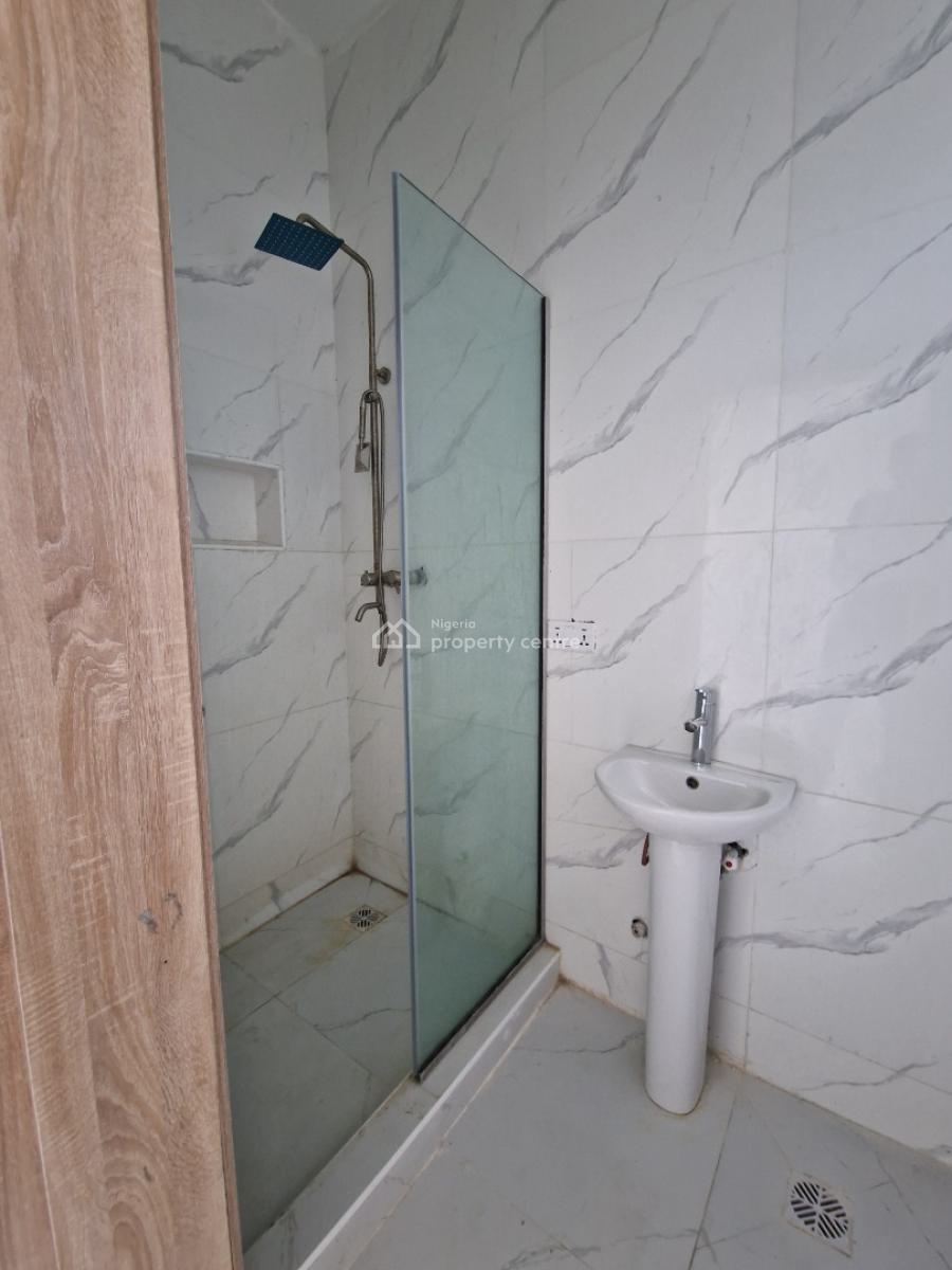 Beautifully Designed Home, General Paint Adesanya, Ajah, Lagos, Detached Duplex for Sale