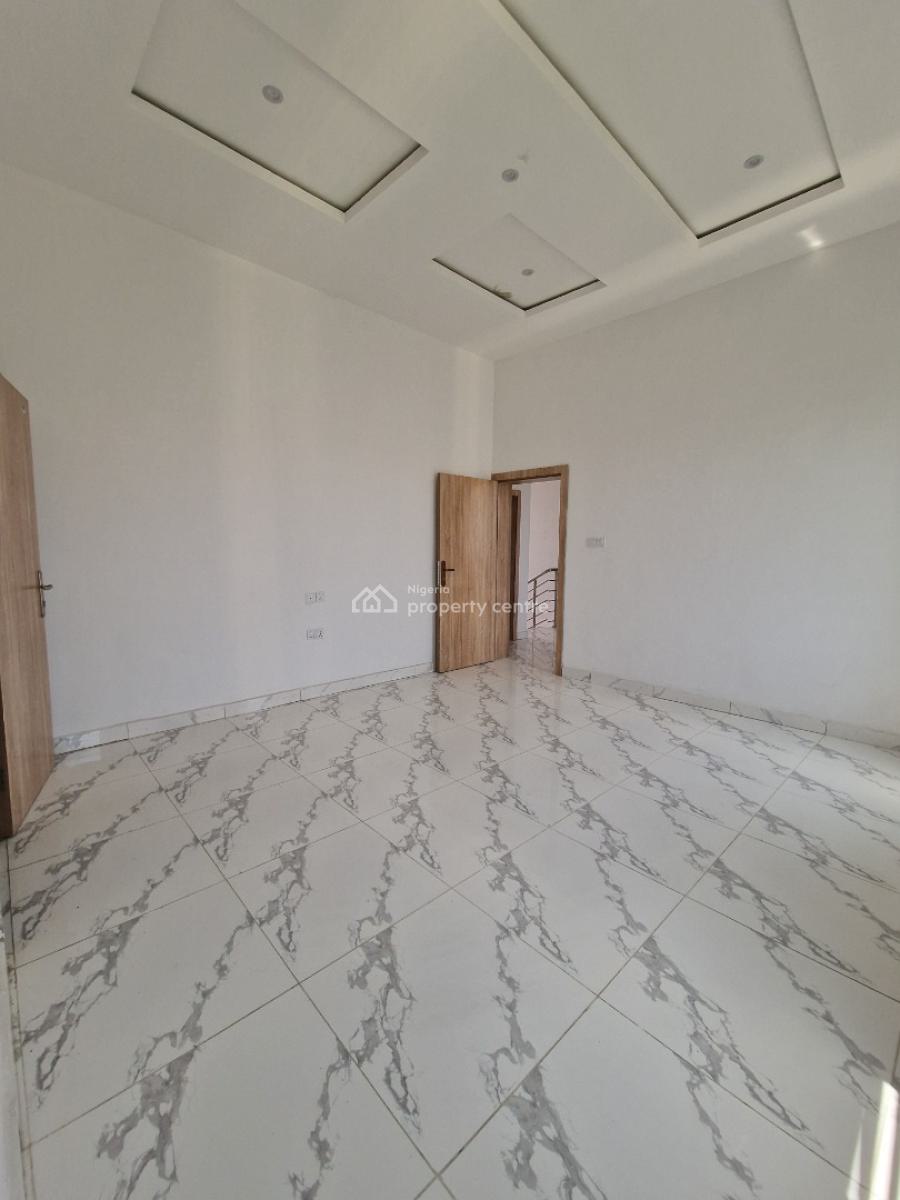 Beautifully Designed Home, General Paint Adesanya, Ajah, Lagos, Detached Duplex for Sale