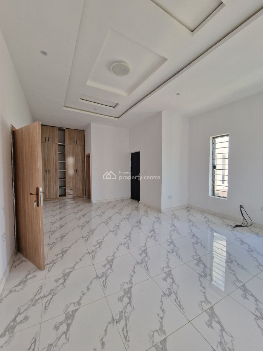 Beautifully Designed Home, General Paint Adesanya, Ajah, Lagos, Detached Duplex for Sale