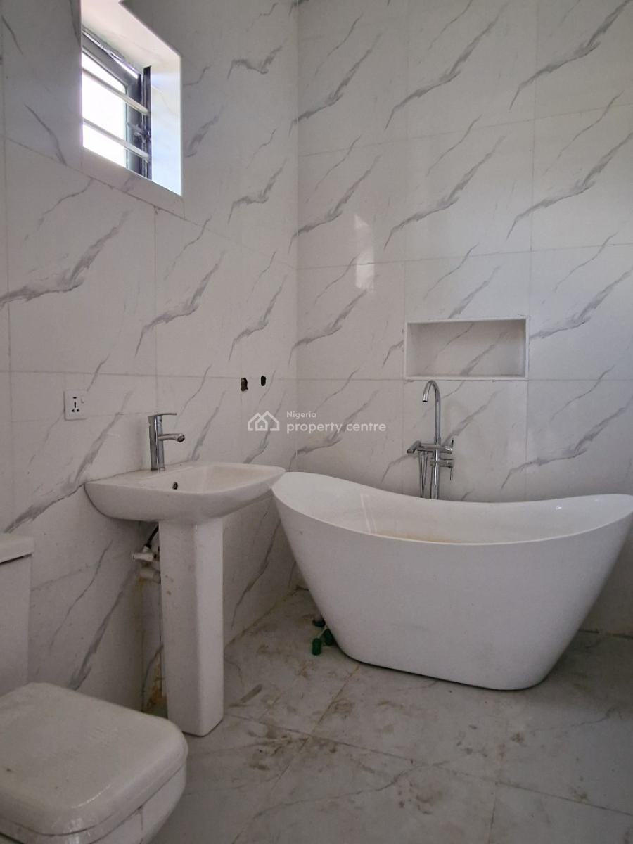 Beautifully Designed Home, General Paint Adesanya, Ajah, Lagos, Detached Duplex for Sale