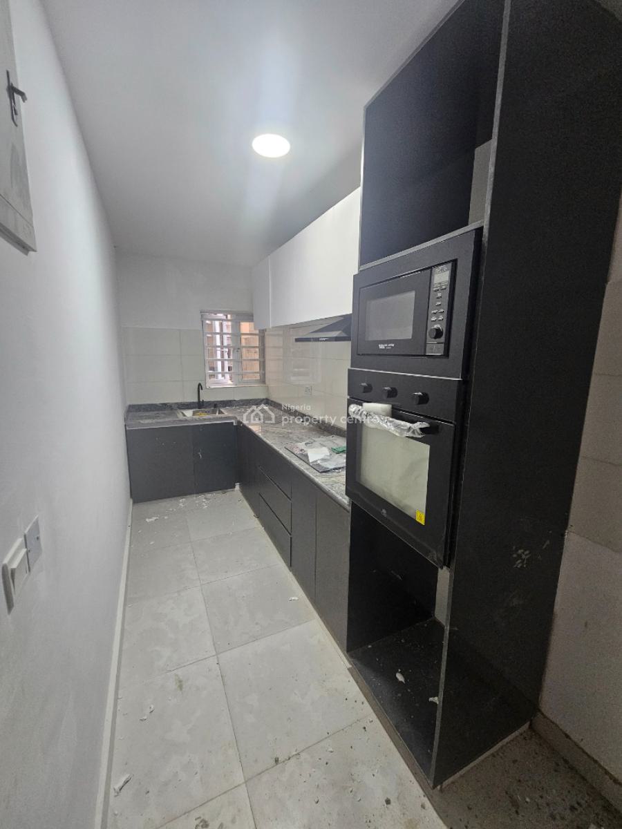 Newly Built 2-bedroom Apartment, Off Freedom Way, Lekki Phase 1, Lekki, Lagos, Flat / Apartment for Sale