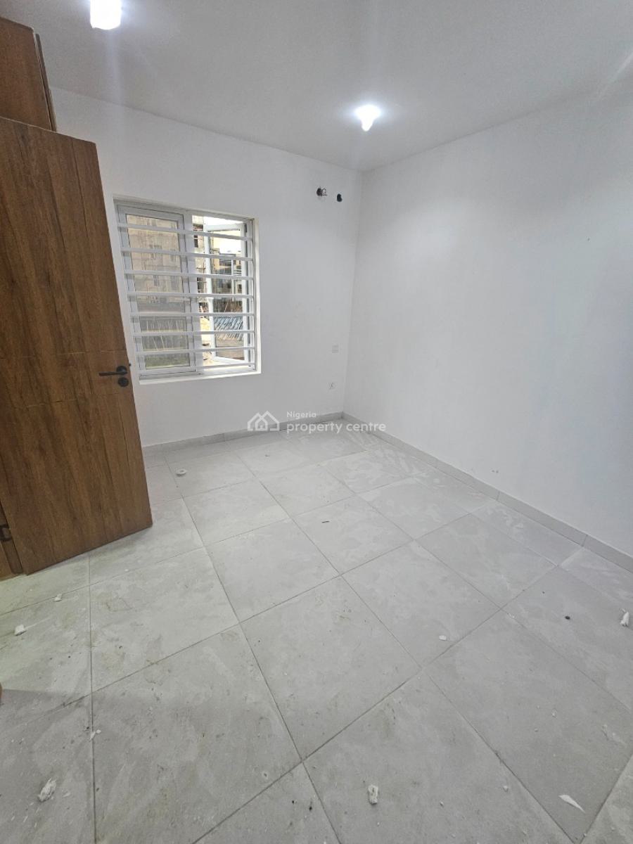 Newly Built 2-bedroom Apartment, Off Freedom Way, Lekki Phase 1, Lekki, Lagos, Flat / Apartment for Sale