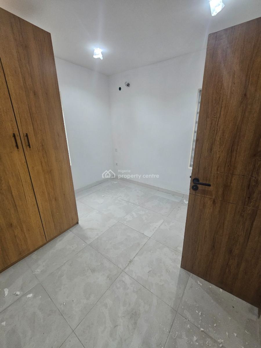 Newly Built 2-bedroom Apartment, Off Freedom Way, Lekki Phase 1, Lekki, Lagos, Flat / Apartment for Sale