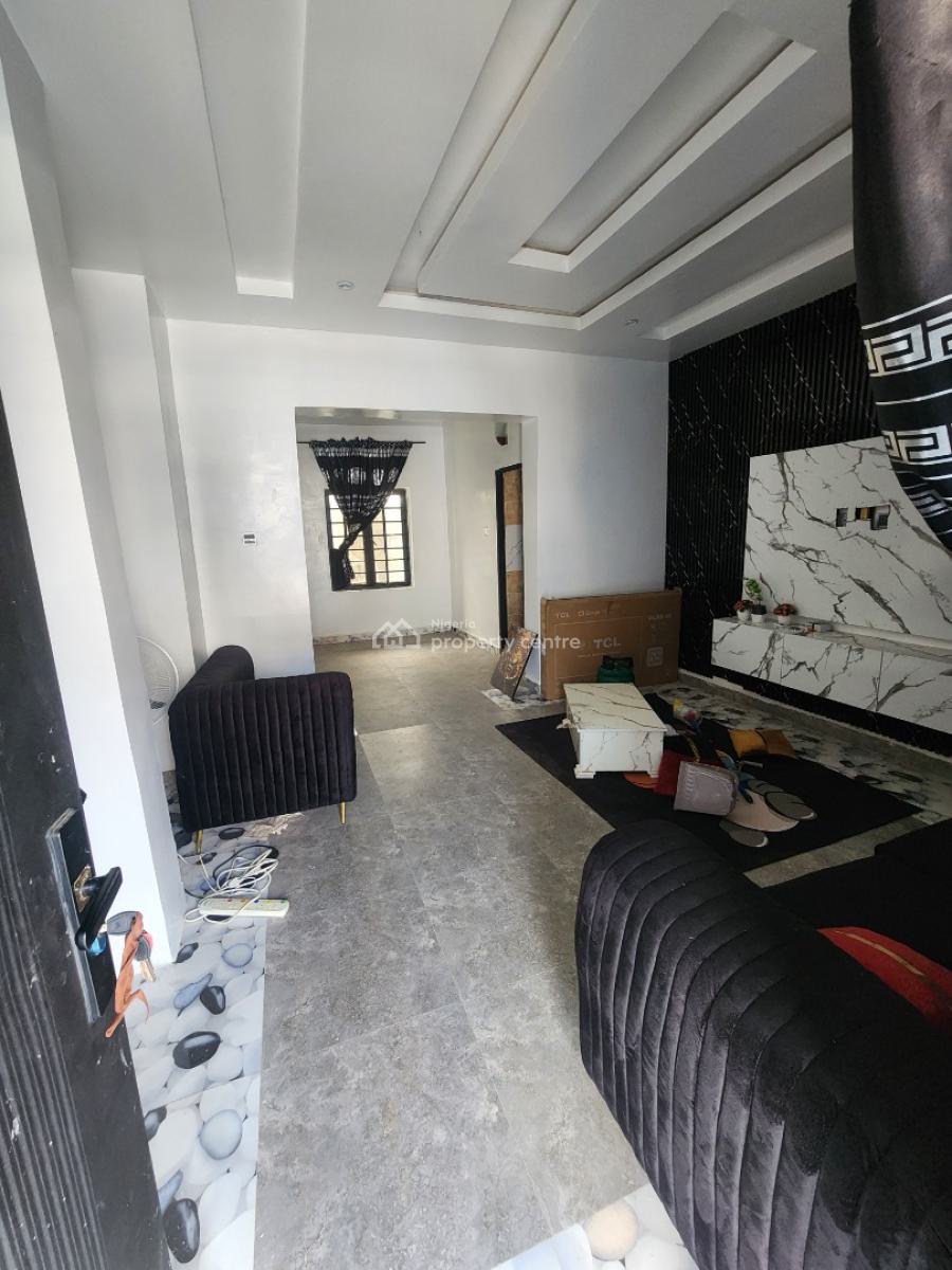 Luxury Two Bedroom Block of Flat, News Engineering, Dawaki, Gwarinpa, Abuja, Flat / Apartment for Rent