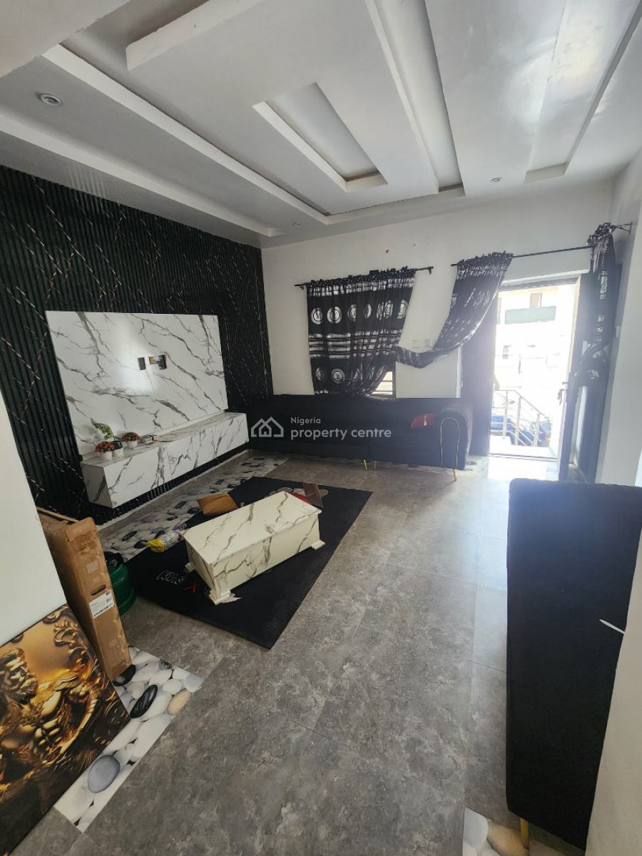 Luxury Two Bedroom Block of Flat, News Engineering, Dawaki, Gwarinpa, Abuja, Flat / Apartment for Rent